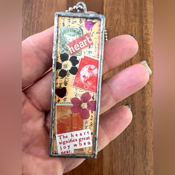 Handmade Lovely Lady Double Sided Pendant Necklace - Picture 6 of 7